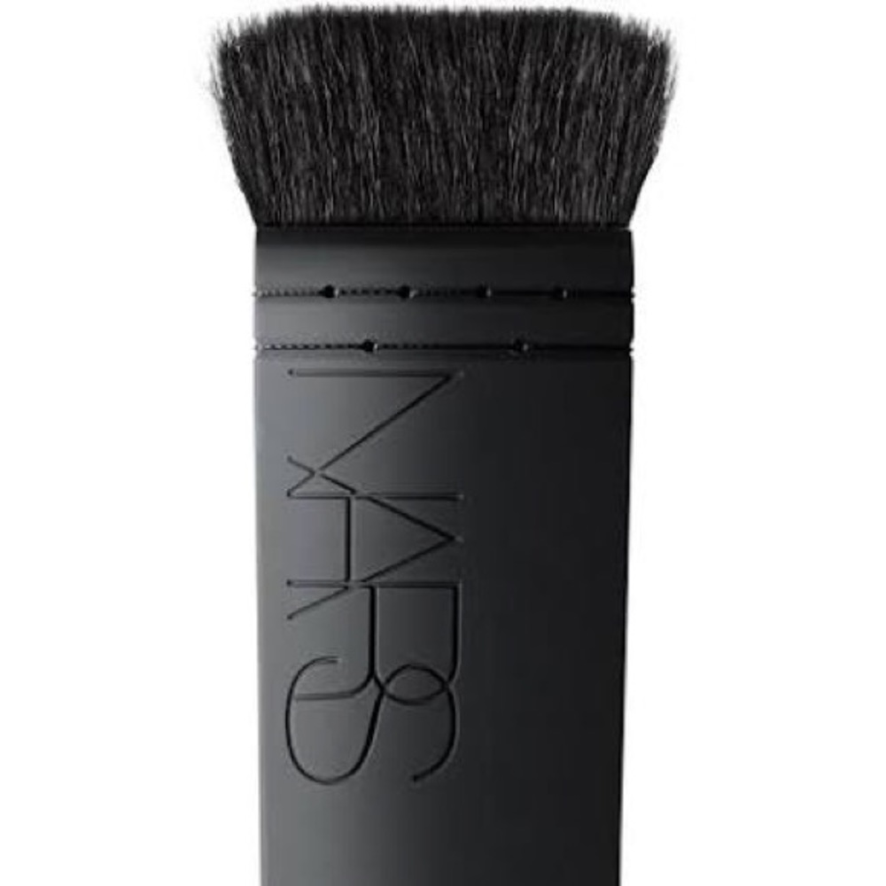 NARS ITA Brush